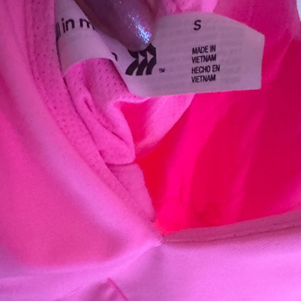 Pink Sleeveless Crop Top - Picture 4 of 4